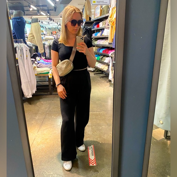 Meet your Posher, Julia - Picture 1 of 1